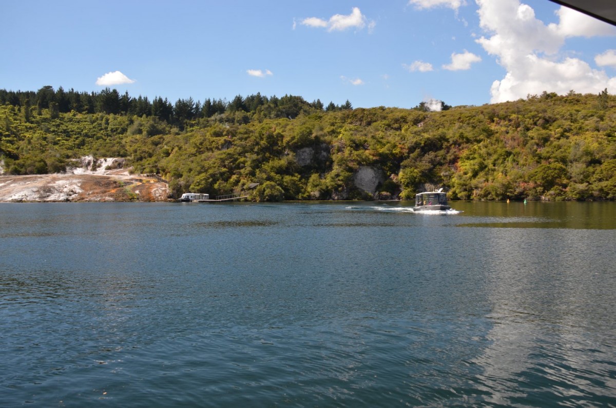 Boats crossing the Waikato River